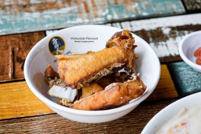 Picture of Fried Chinese Prompet Fish